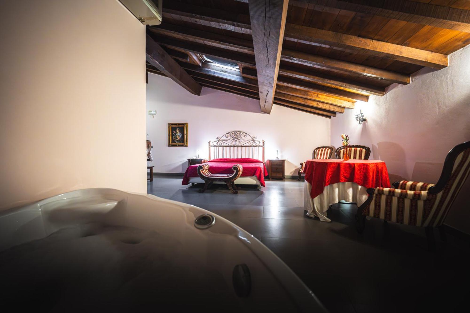 Hotel La Tavola Rotonda Cortemaggiore Exteriér fotografie