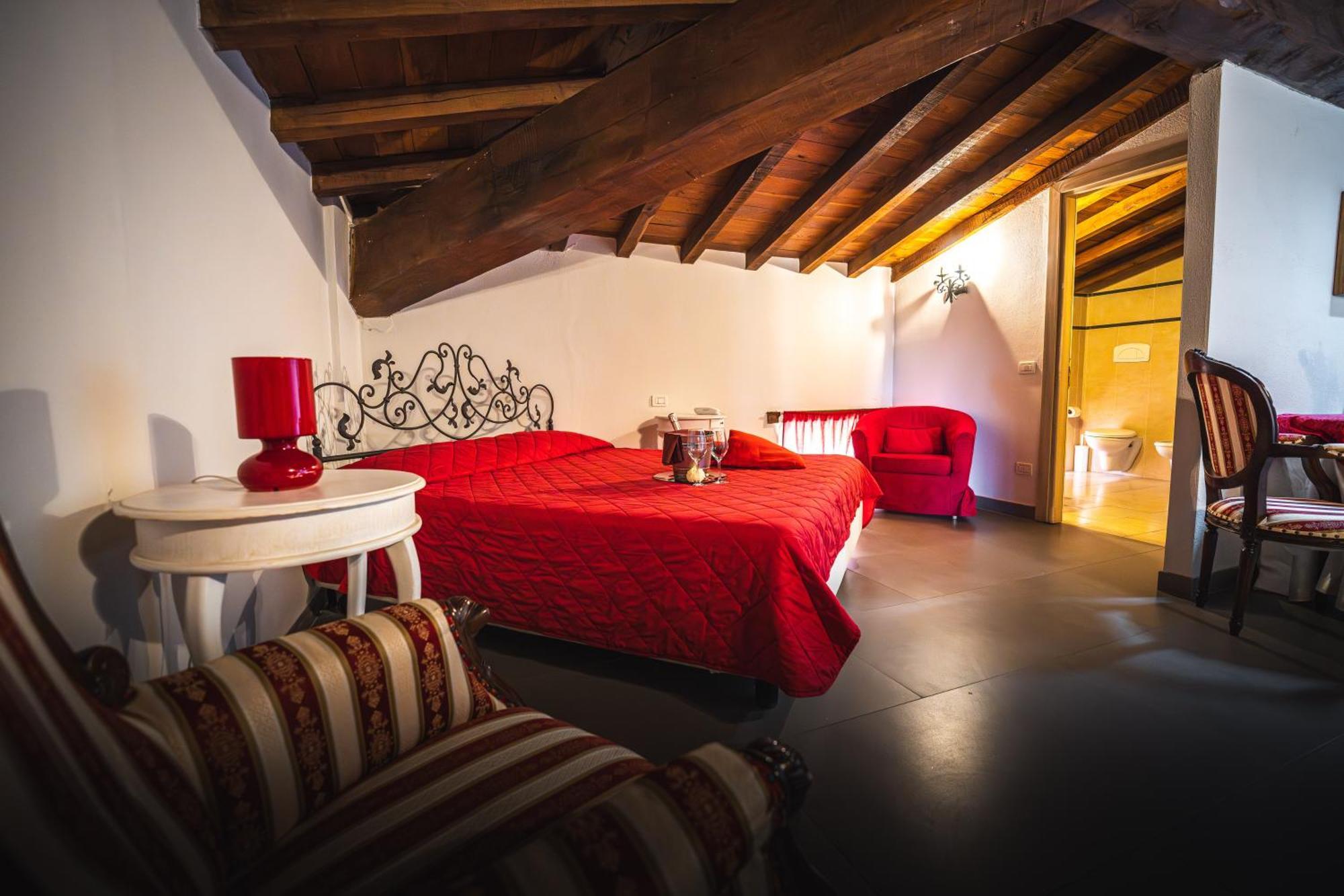 Hotel La Tavola Rotonda Cortemaggiore Pokoj fotografie